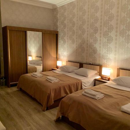Hotel Red Bridge Kutaisi Luaran gambar