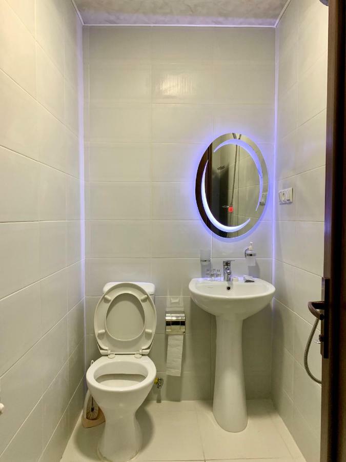 Hotel Red Bridge Kutaisi Luaran gambar